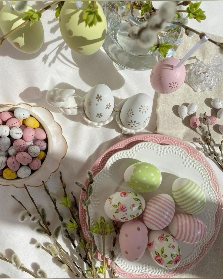 🌸✨ Easter Bank Holiday Weekend Plans: Cute ideas for the long weekend 🐣💕