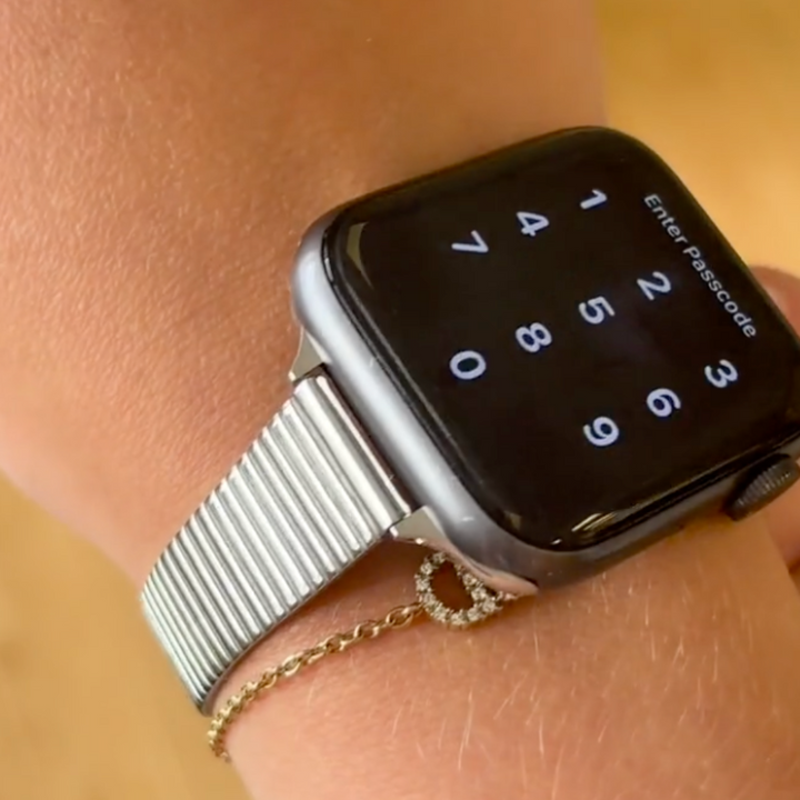 SLIM Fine Line Apple Watch Strap - Silver