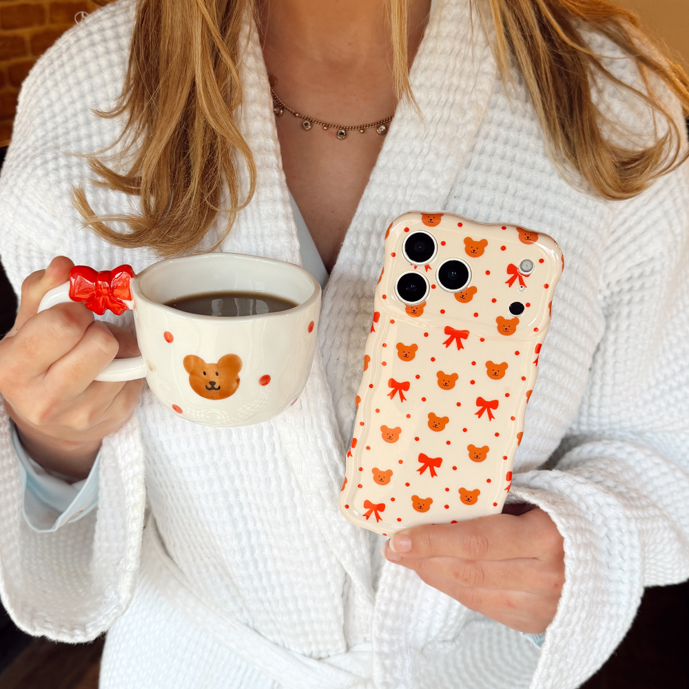 Wavy Phone Case - Beary Cute