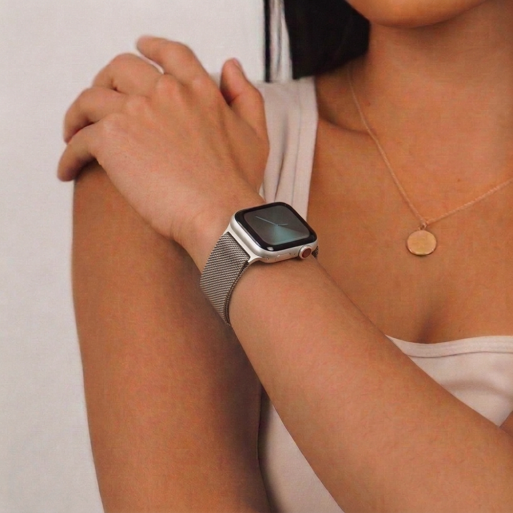 Girl wearing milanise watch strap starlight